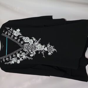 Caleoas Women's Embroidered Blouse Shirt V-Neck Black/White Gauzy Sz 3X EUC